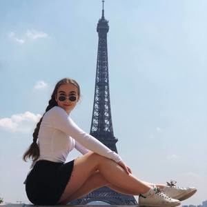 Meet your Posher, Alana